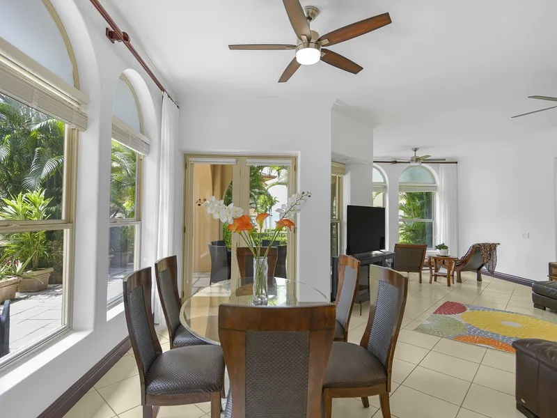 3 Bed Condo For Sale in Herradura, photo 2