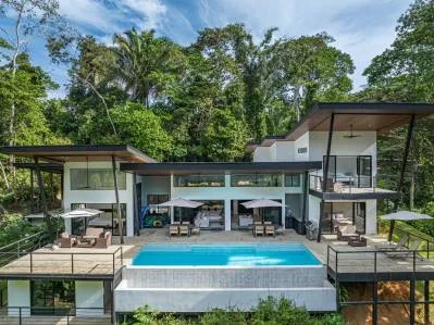 Casa de lujo con vista al mar en Paradise Breezes