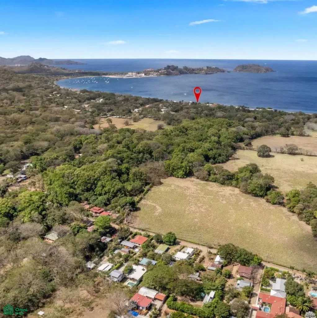 Excepcional Lote en Venta en la Creciente Comunidad de Playa Potrero