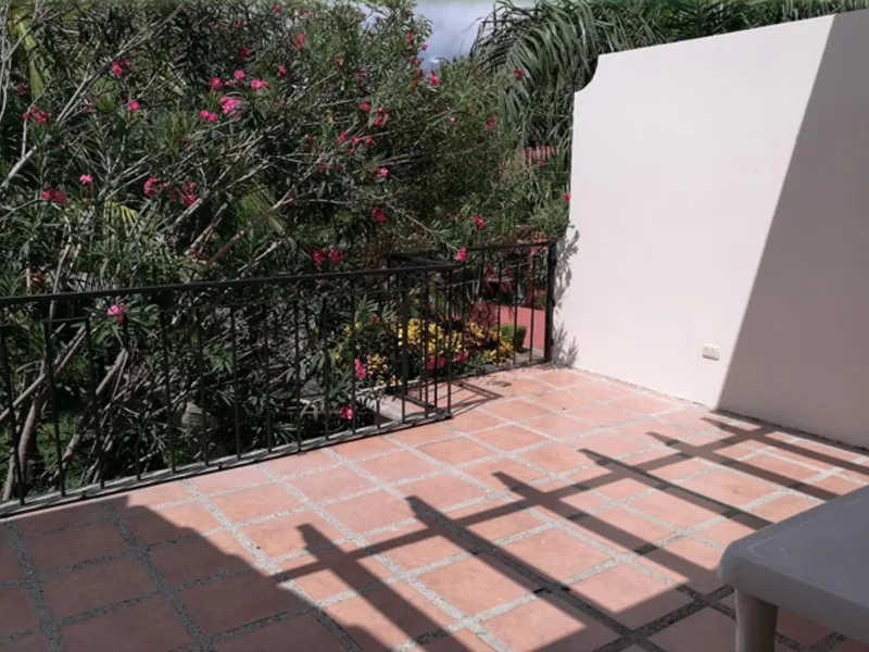 2 Bed Condo For Sale in Playas Del Coco, photo 2