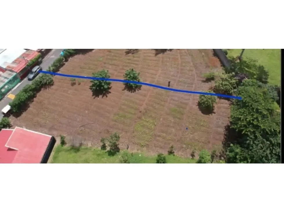 Venta de lote con uso residencial y comercial en zona de muy alta plusvalia por su cercanía a prestigiosos centros de estudio, universidades, supermercados, centros de salud, centros ..., photo 2