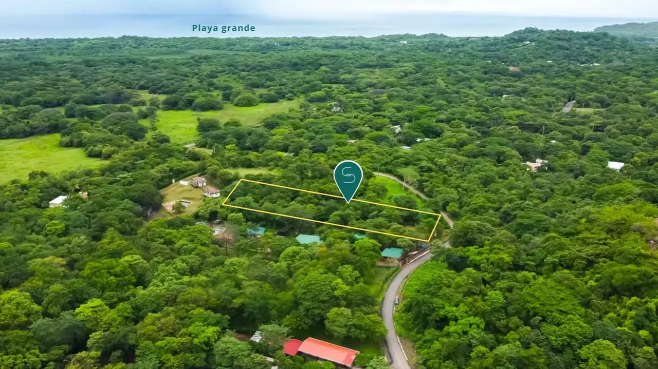 Nestled in the prestigious Almendro Hills gated community, this exceptional 5,420 m² lot offers one of the last remaining large parcels in one of Playa Grande's most sought-after ..., photo 4