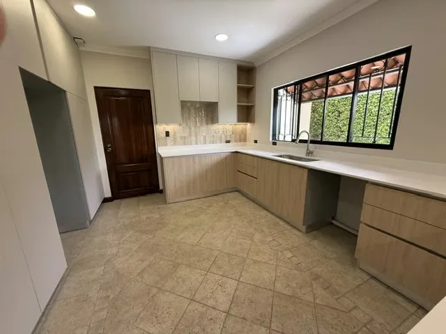 CASA EN VENTA, ESCAZÚ, CONDOMINIO CERRO ALTO, CON VISTA ESPECTACULAR, photo 6