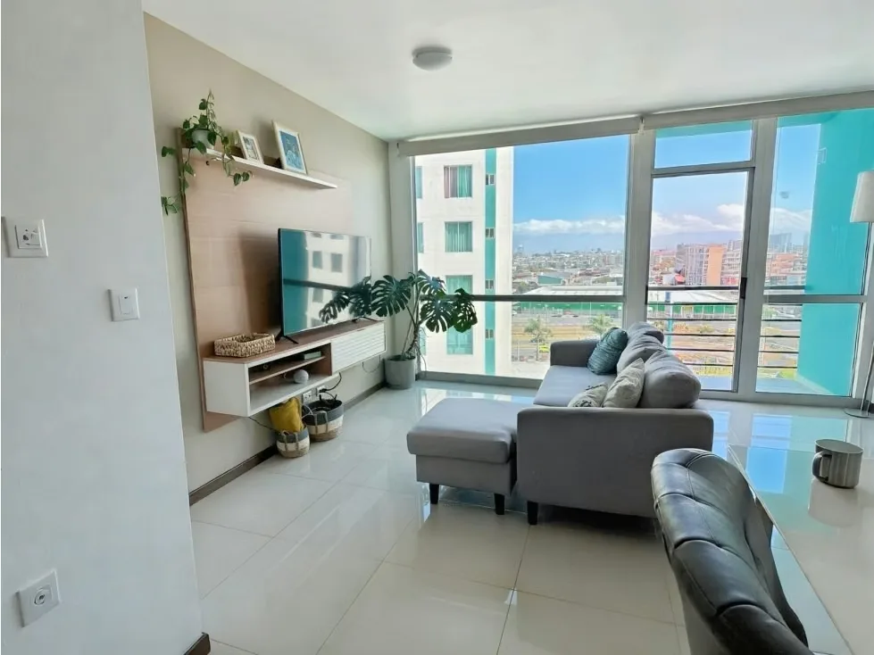 Excelente oportunidad de inversión o vivienda en el reconocido condominio Bambú Eco Urbano, ubicado en San Sebastián, San José, con acceso inmediato a vías principales, transporte, ...
