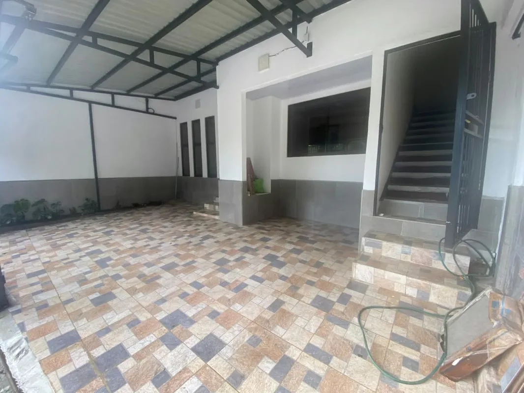 998877 / Apartamento en alquiler / Tres Ríos / 2 habitaciones / Balcones / Linda vista, photo 2