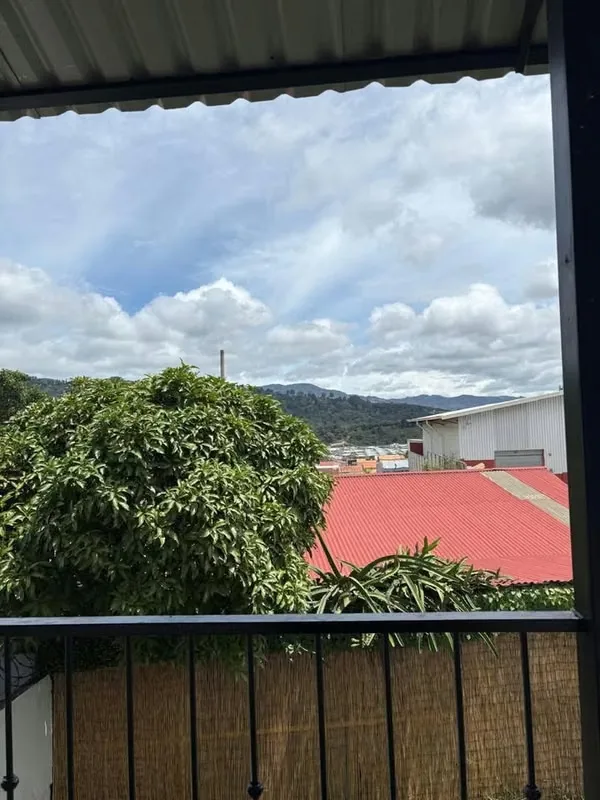 998877 / Apartamento en alquiler / Tres Ríos / 2 habitaciones / Balcones / Linda vista, photo 5