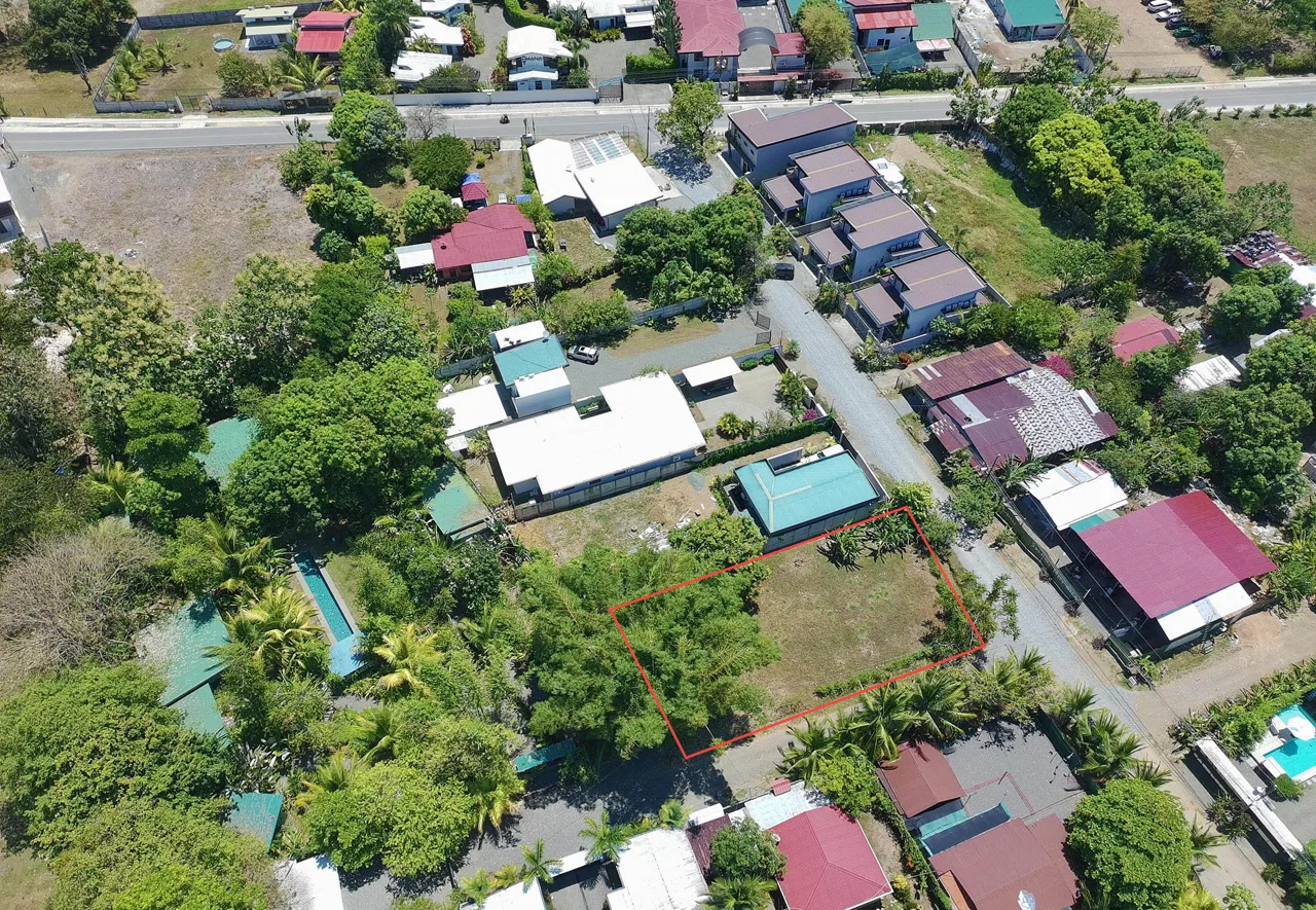 MAGICAL CORNER LOT IN UVITA w/ 8-MINUTE WALK TO NATIONAL PARK BEACH, photo 23