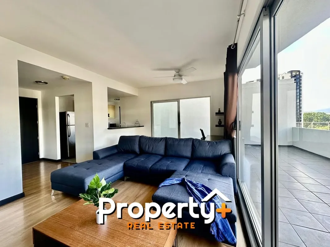 ¡Espectacular apartamento con terraza de 40 m² en Condado del Parque! Listo para vivir o invertir.