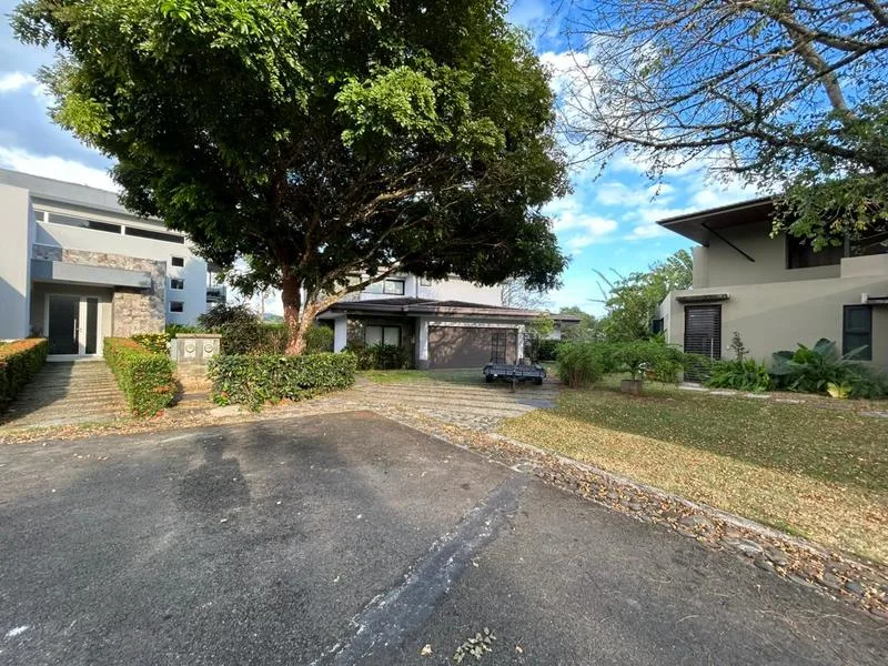 5 Bed Single Family Homes For Sale in Playa Hermosa, photo 4