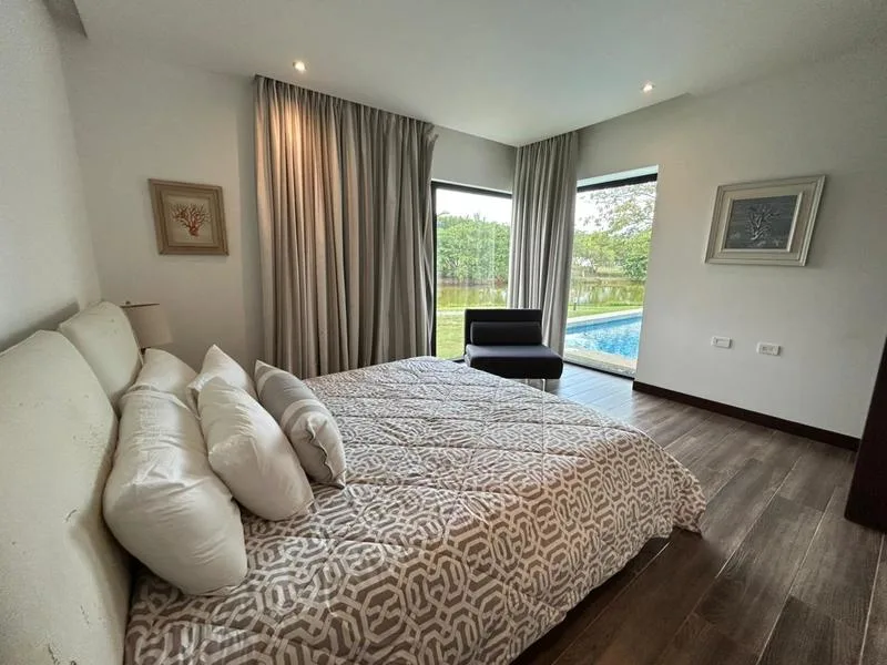 5 Bed Single Family Homes For Sale in Playa Hermosa, photo 9