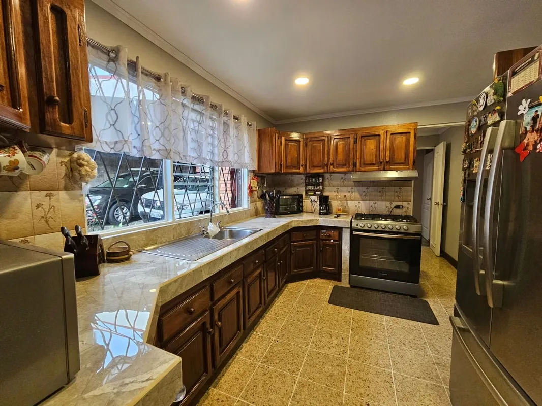 MA Asesorías vende Propiedad en Guayabos de Curridabat con casa de una planta, Rancho BBQ, Apartamento independiente y Mirador con linda vista a la ciudad y las montañas. Localizada ..., photo 6