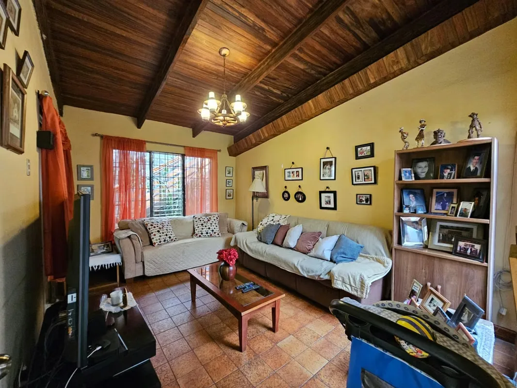 MA Asesorías vende Propiedad en Guayabos de Curridabat con casa de una planta, Rancho BBQ, Apartamento independiente y Mirador con linda vista a la ciudad y las montañas. Localizada ..., photo 9