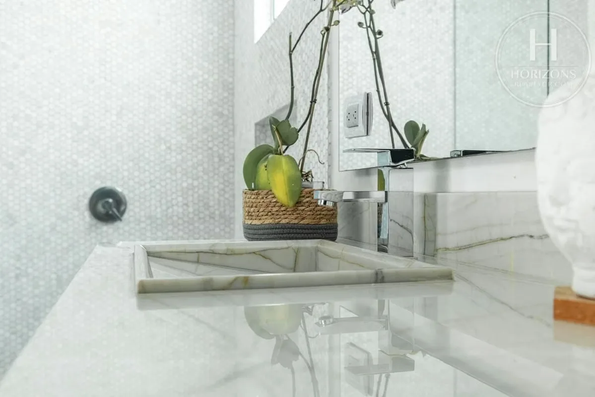 Apartamento en primera planta – 240 m² – 2 habitaciones + cuarto de servicio – 3 baños – 2 parqueos bajo techo – Jardín privado de ..., photo 9