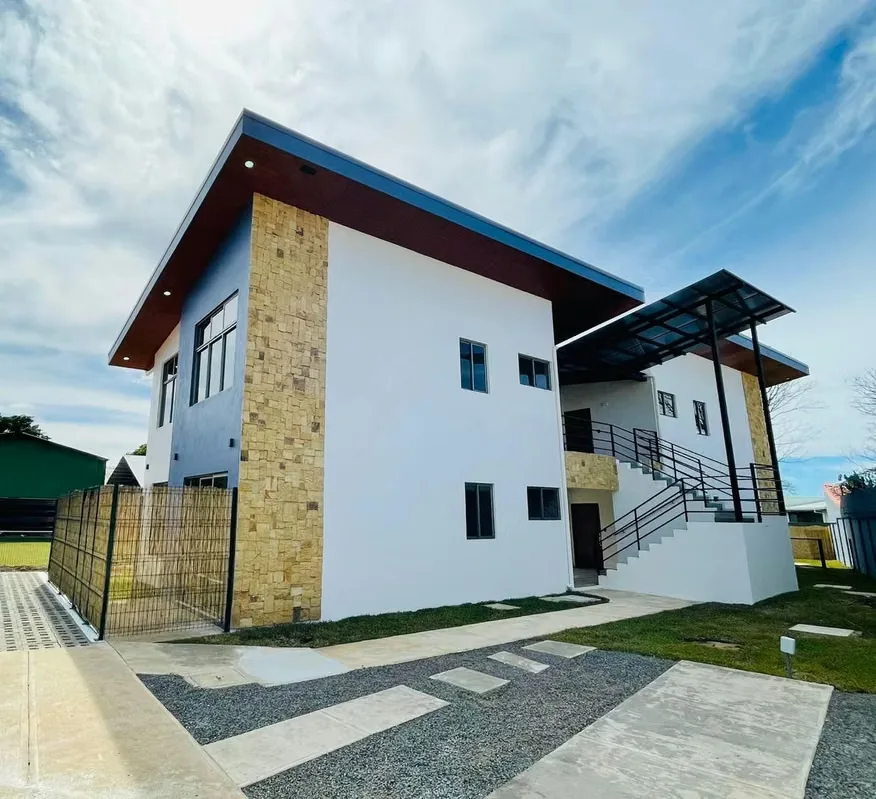 Apartamento en alquiler – Planta alta
