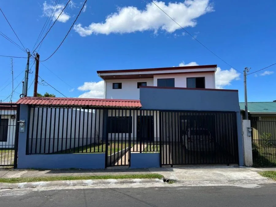 Venta de Casa + Apartamento en Goicoechea, San José. RAH 24-1516 - Venta en Goicoechea, photo 11