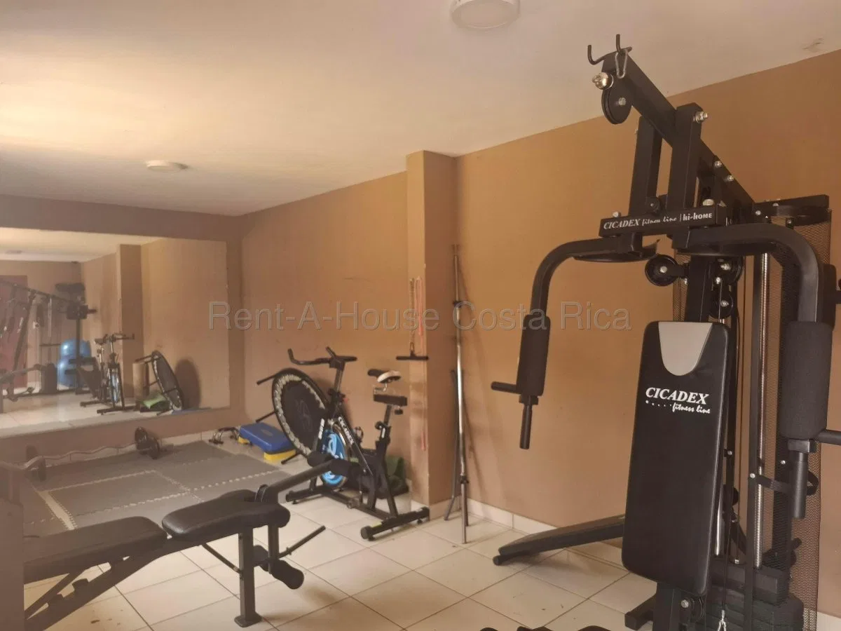 Venta de Oportunidad de Apartamento en la Trinidad de Moravia  - Venta en Moravia, photo 3