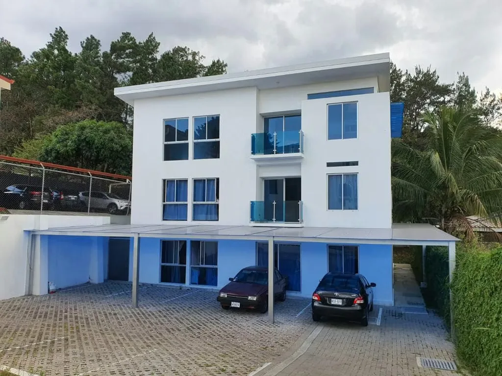 Easy access to route 27 and the center of Piedades. Modern style, quiet and safe place.