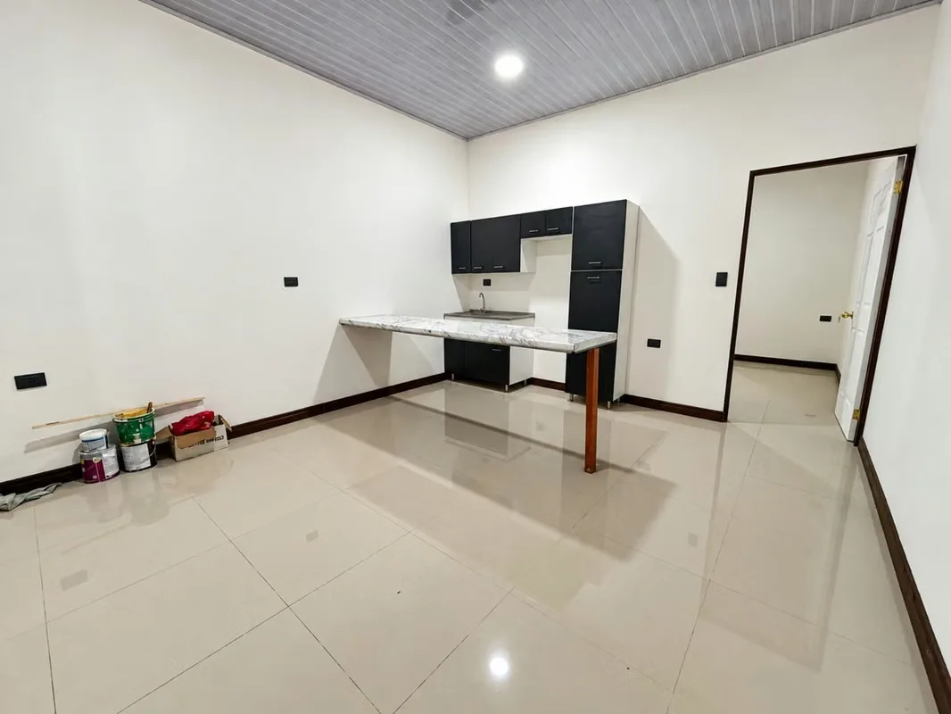 Apartamento en Alquiler – Bello Horizonte, Escazú – 1 hab, photo 5