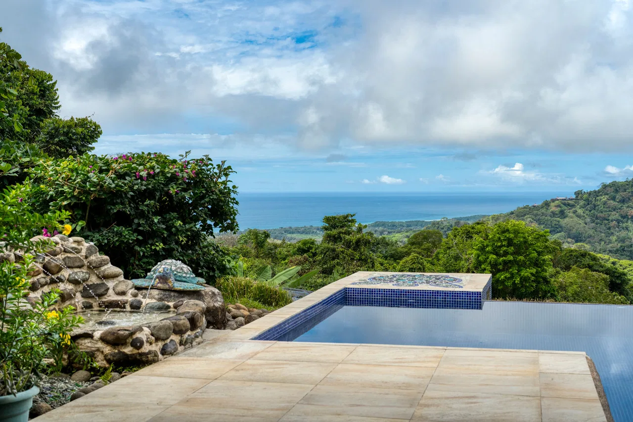 CASA TORTUGA – LAGUNAS OCEAN, MOUNTAIN, AND SUNSET VIEW HOME, photo 15