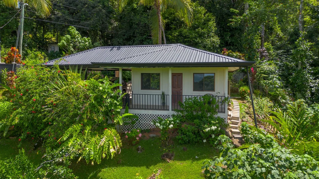 PROPERTY WITH A TWO BEDROOMS AND OCEAN VIEWS AND GUEST HOUSE, IN PLAYA HERMOSA – 6.45 ACRES, photo 24