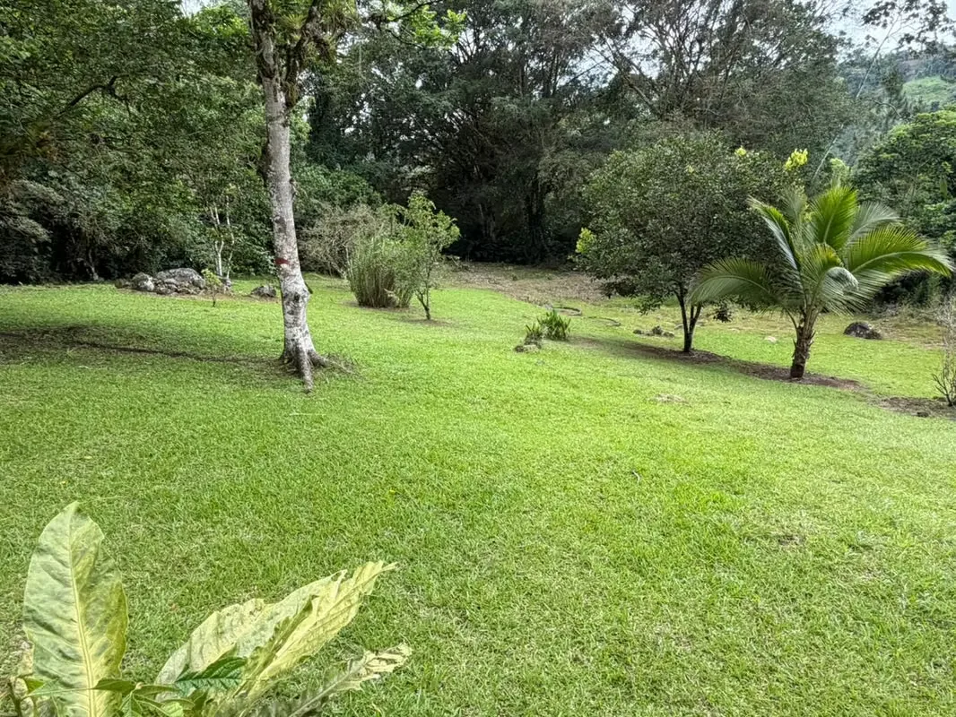 Terreno de 11.915 m2 y una construcción en zócalo, block, piedra y liviano que mide 500 m2., photo 12