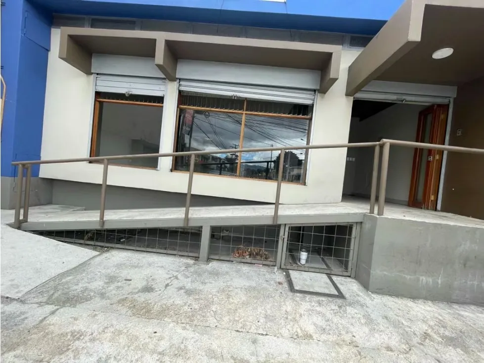 Se vende local comercial en San Pedro, excelente exposicion, de una sola planta y prevista para hasta 3 pisos. Ideal Para Restaurant, Soda, tienda de ropa, ..., photo 9
