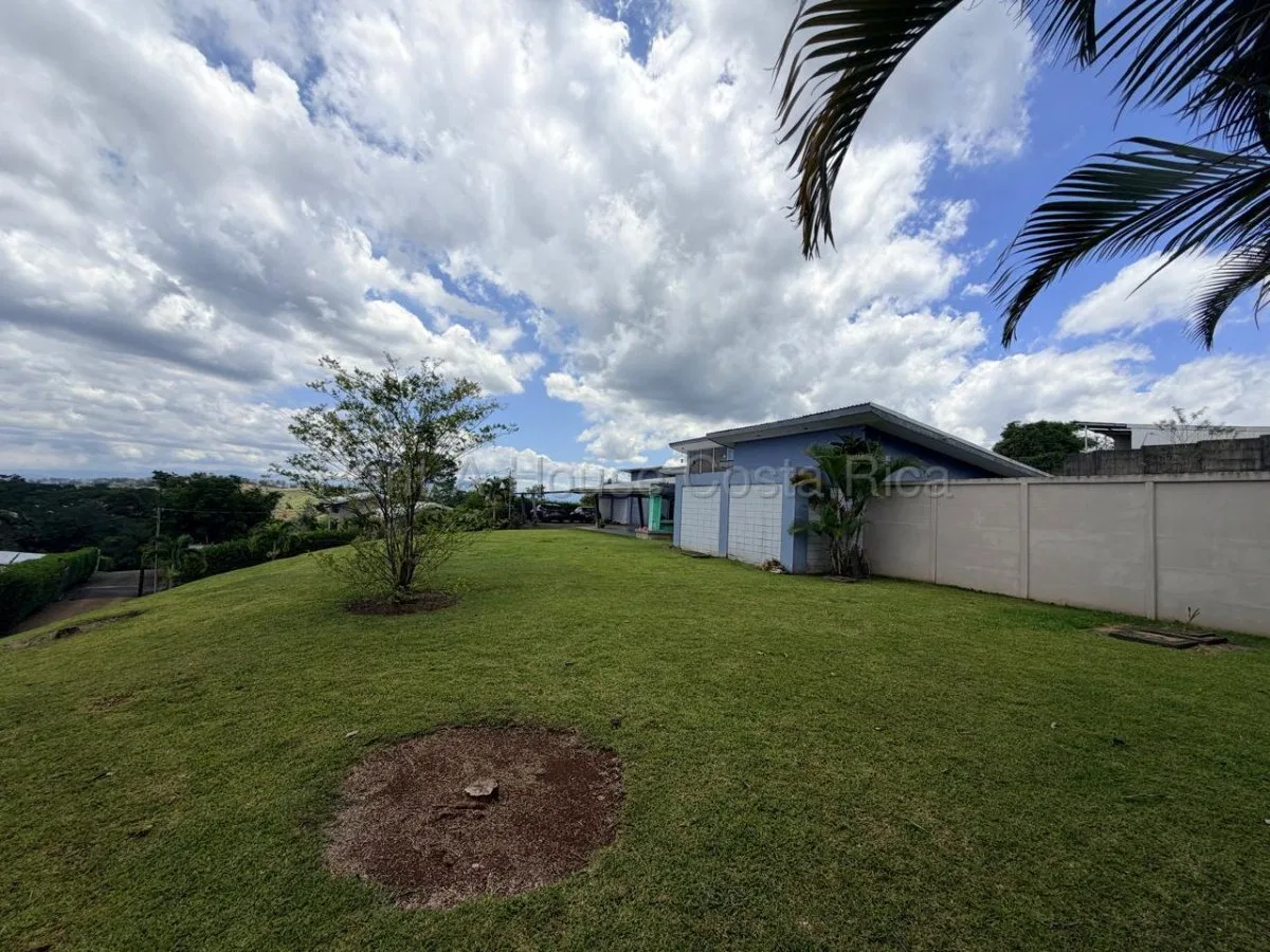 Venta de Casa en Puriscal con Amplios Jardines #26-1877 GS - Venta en Puriscal, photo 2