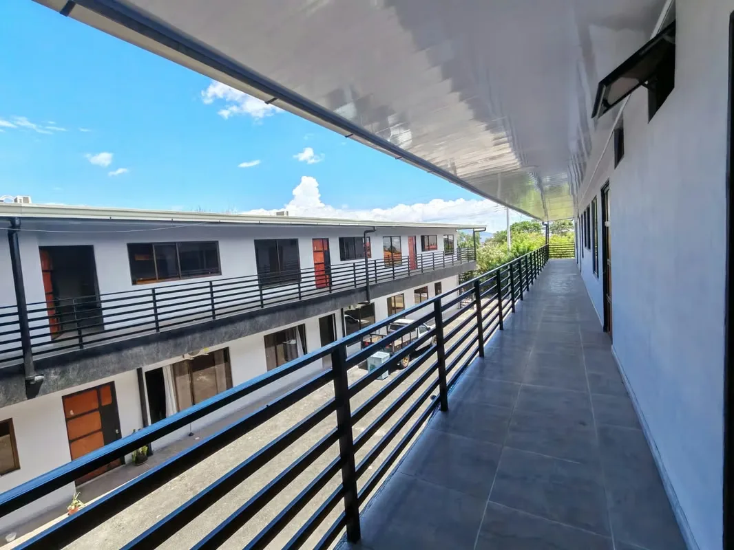 Tenemos disponibles apartamentos nuevos de 2 habitaciones, ubicados en San Pedro de Santa Bárbara de Heredia, al final de una calle sin salida, ofreciendo un ambiente tranquilo y ..., photo 5