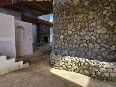 Spectacular Mountain-Top Estate with Unmatched 180° Lake & Volcano Views, photo 9