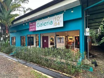 Local Comercial en Zona Privilegiada de Alto Tráfico en Uvita Costa Rica con jardín, photo 3