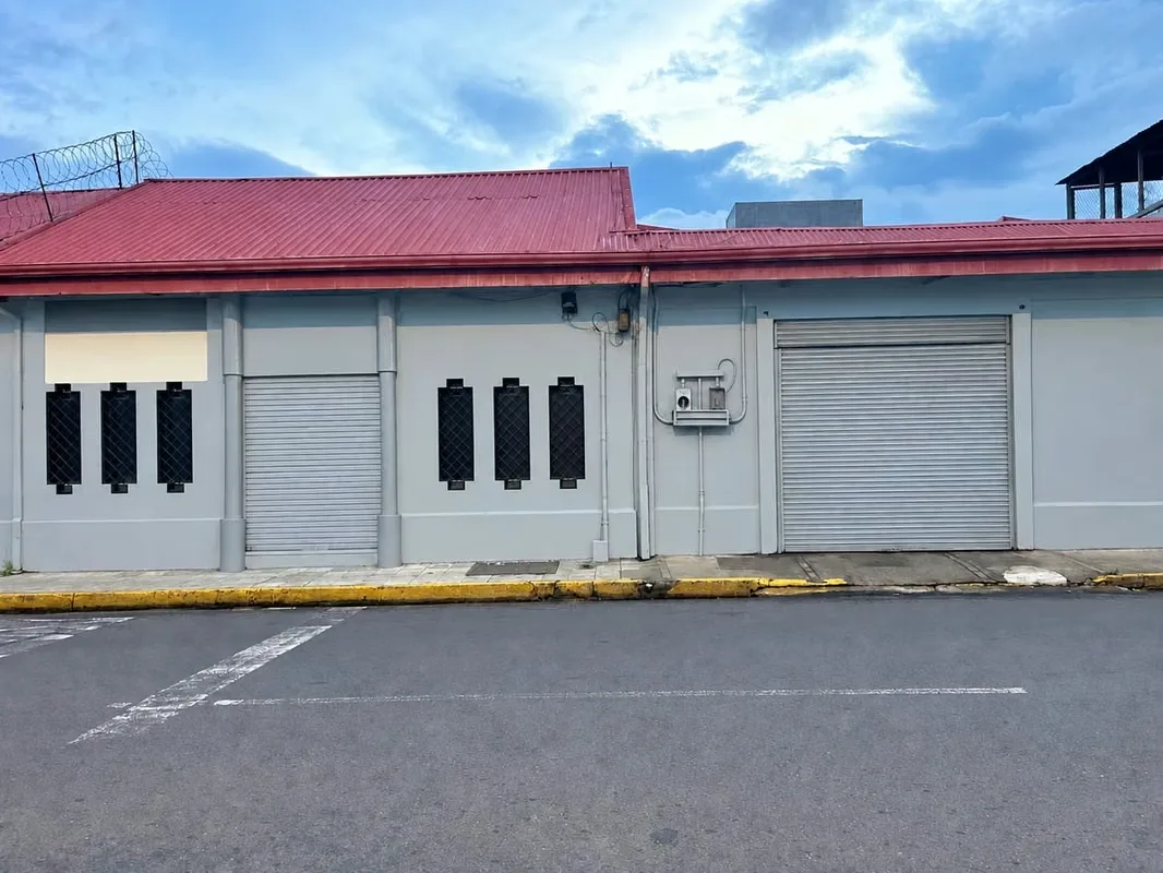 LOCAL COMERCIAL EN VENTA | CENTRO DE SAN JOSÉ