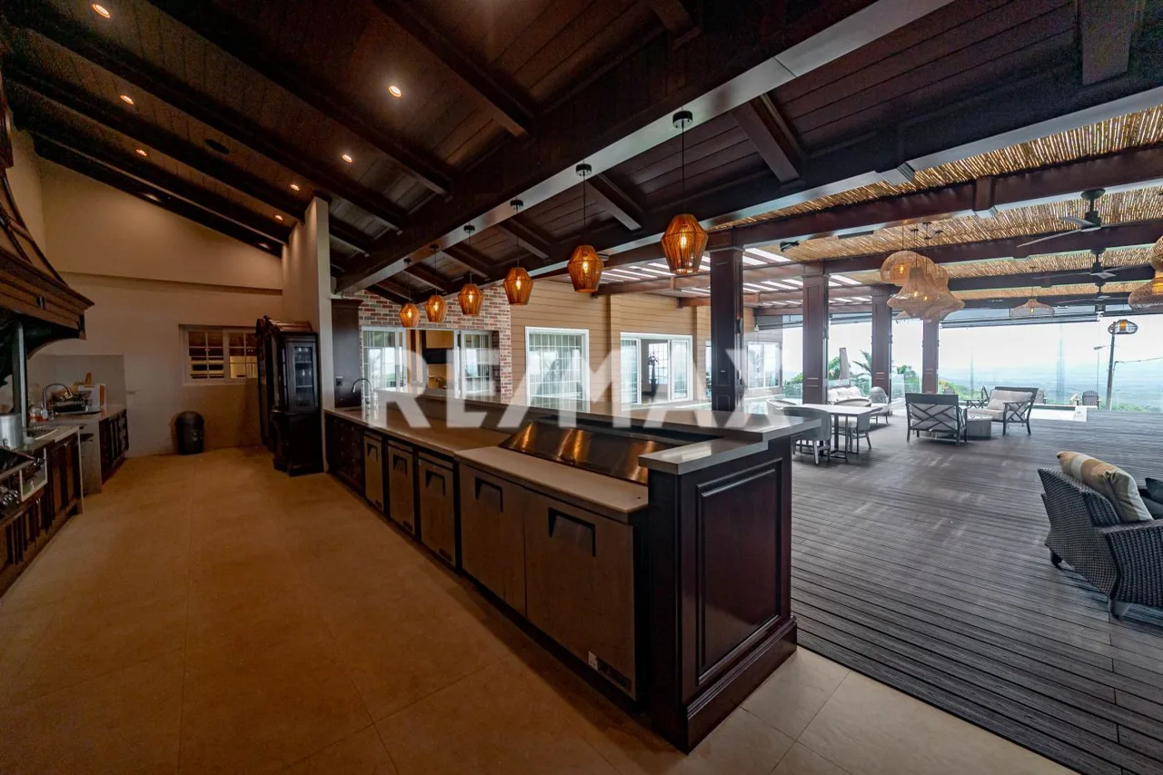 Mansion Morenas One of Costa Rica’s Most Extraordinary Private Estates in the Lake Arenal Highlands, photo 8
