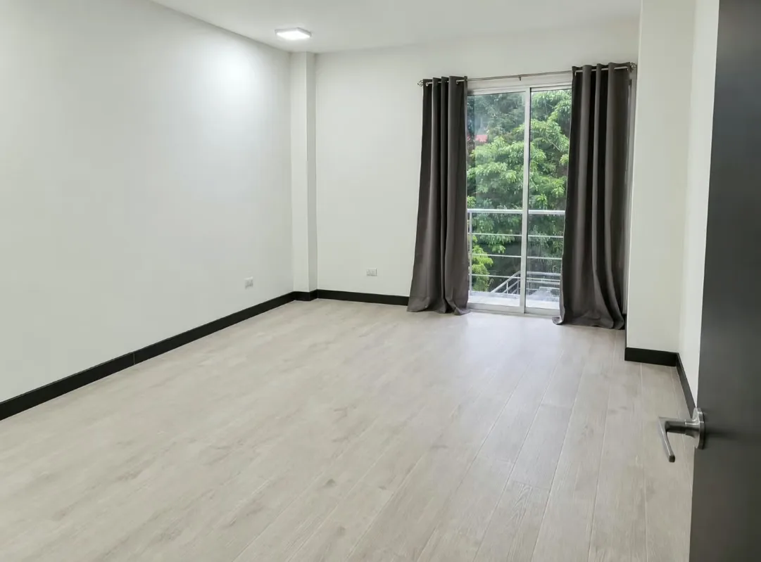 Casa en Venta de 3 Habitaciones con Jardín KVV, photo 11