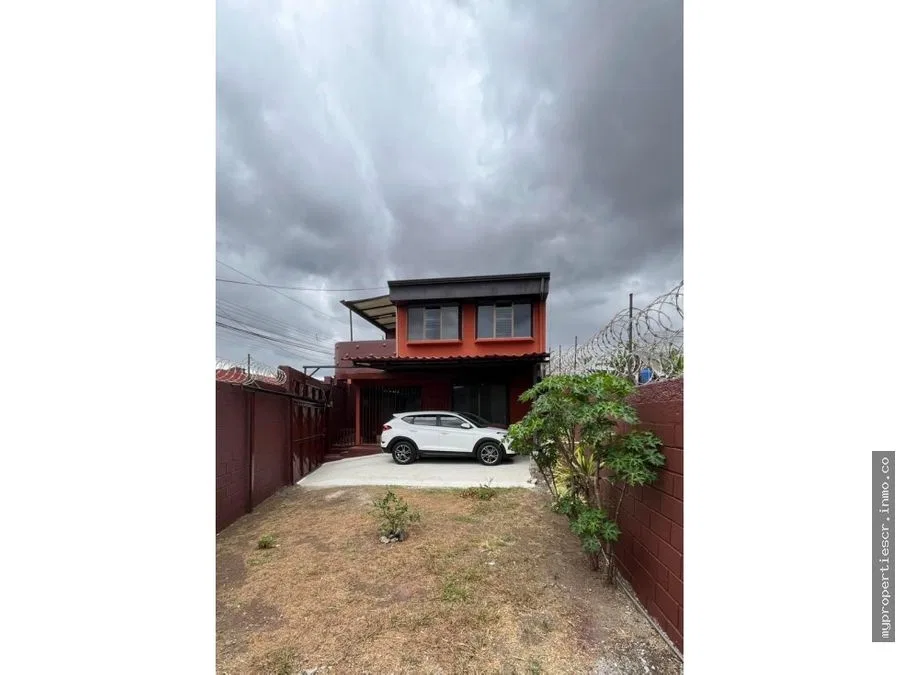 Casa en venta Alajuelita centro