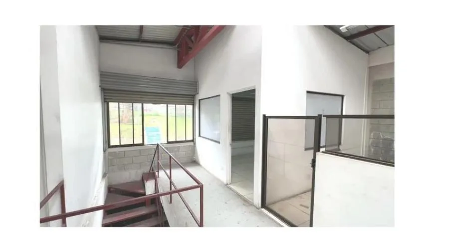 SE VENDE EDIFICIO EN BARRIO TOURNON SAN JOSÉ - Venta en Goicoechea, photo 13