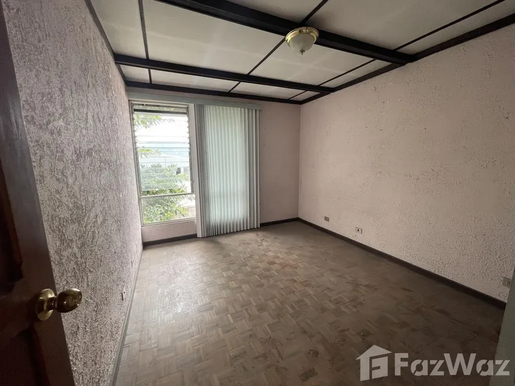 4 Bedroom House for Sale at Montes de Oca for $250,000, photo 9