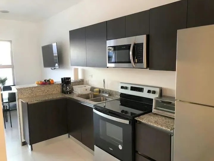 Rebajadado de precio! APARTAMENTO en 2do Piso AMUEBLADO en Belén, Heredia! La Asunción, Cariari. Muy cerca de las Zonas francas, y fácil acceso al Aeropuerto Internacional.