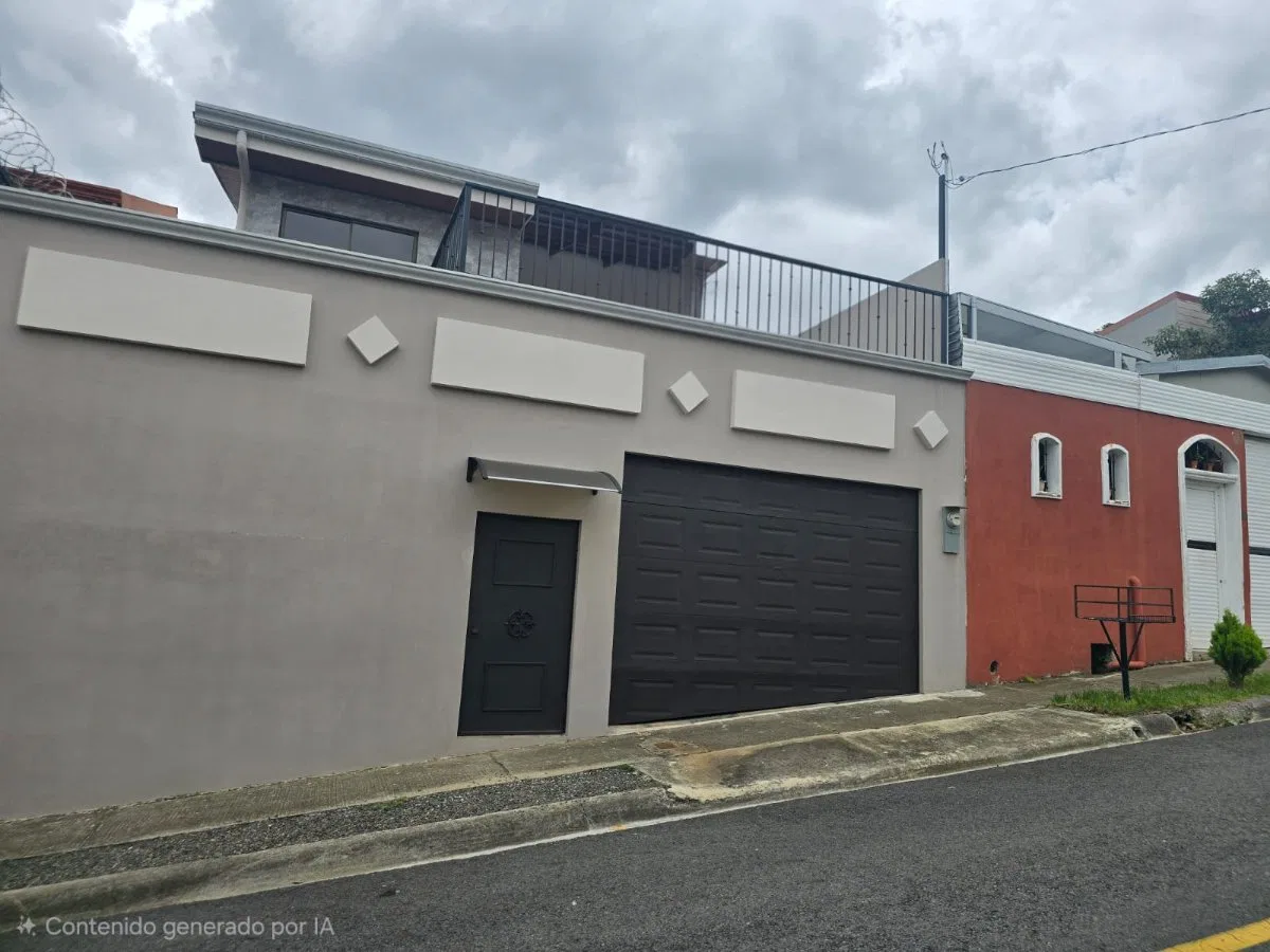 VENTA DE CASA EN RESIDENCIAL PORTAL DEL VALLE, SAN FRANCISCO, HEREDIA - Venta en San Francisco