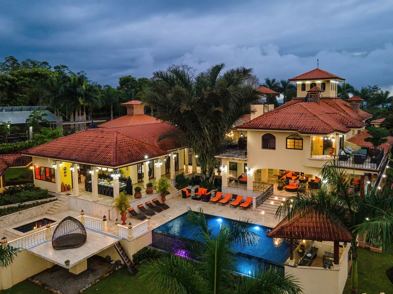 19 Bed Single Family Homes For Sale in Perez Zeledon