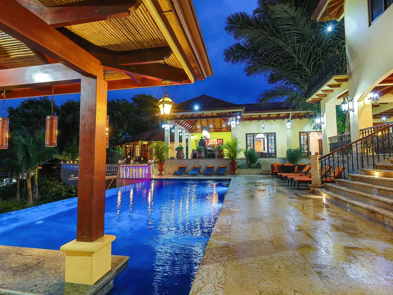 19 Bed Single Family Homes For Sale in Perez Zeledon, photo 7