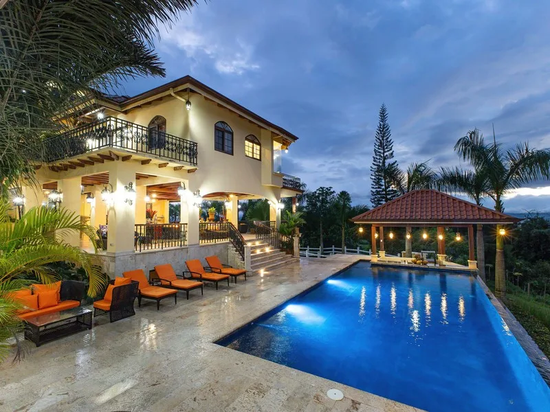 19 Bed Single Family Homes For Sale in Perez Zeledon, photo 8