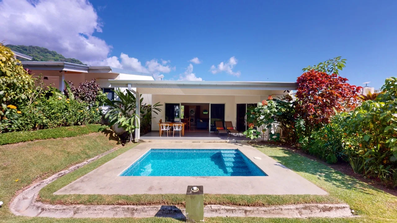 TURNKEY 2-BEDROOM RENTAL PROPERTY WITH PRIVATE POOL AND PROVEN INCOME POTENTIAL, photo 5