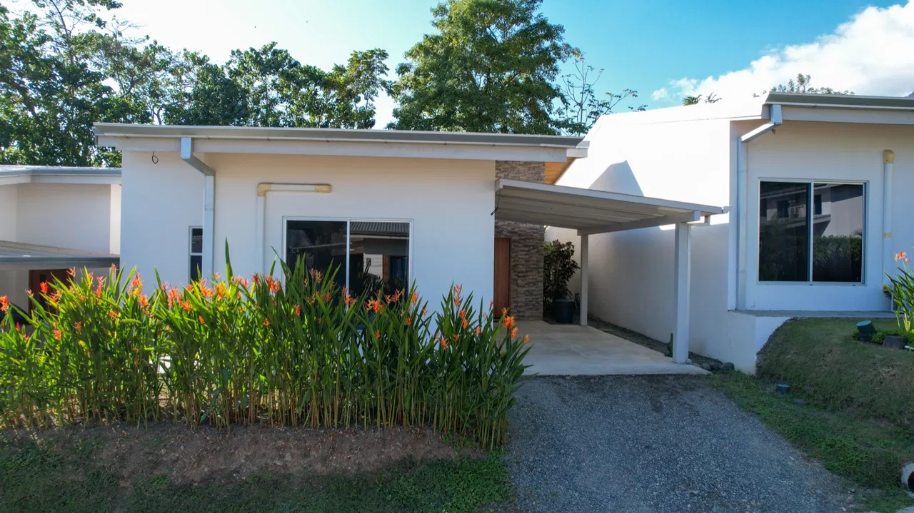 TURNKEY 2-BEDROOM RENTAL PROPERTY WITH PRIVATE POOL AND PROVEN INCOME POTENTIAL, photo 7