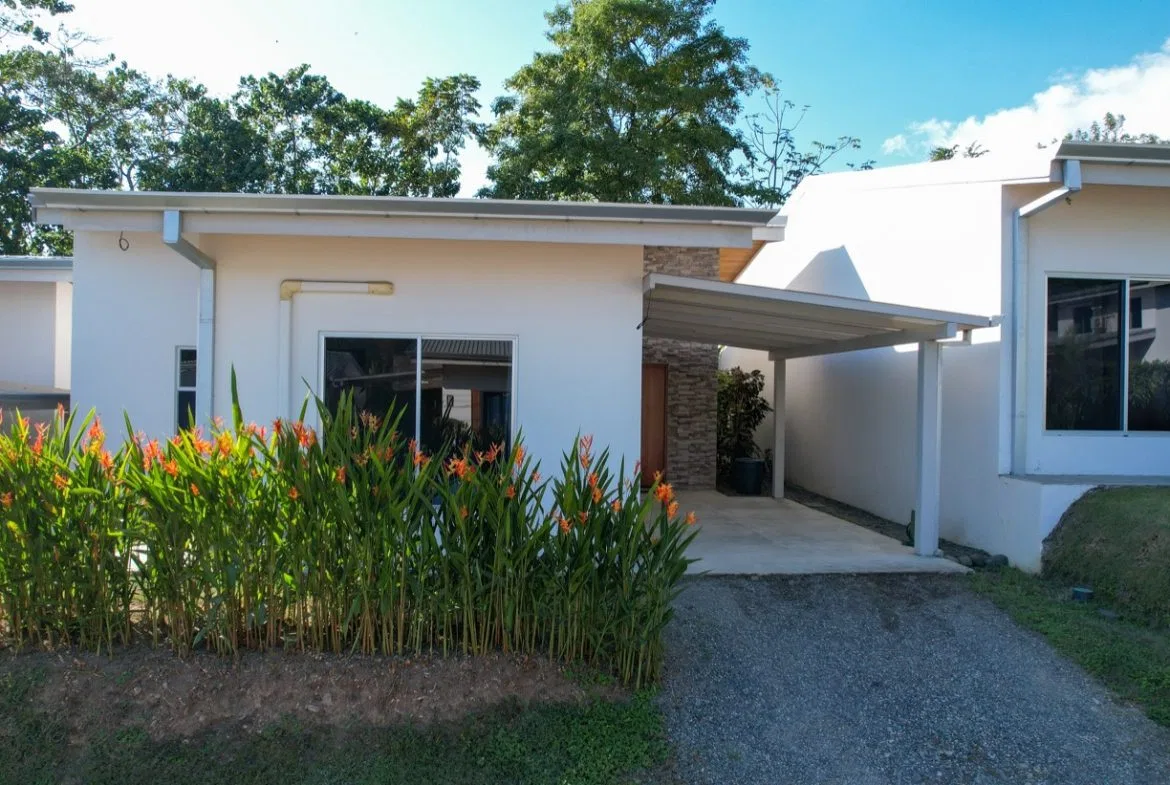 TURNKEY 2-BEDROOM RENTAL PROPERTY WITH PRIVATE POOL AND PROVEN INCOME POTENTIAL, photo 8