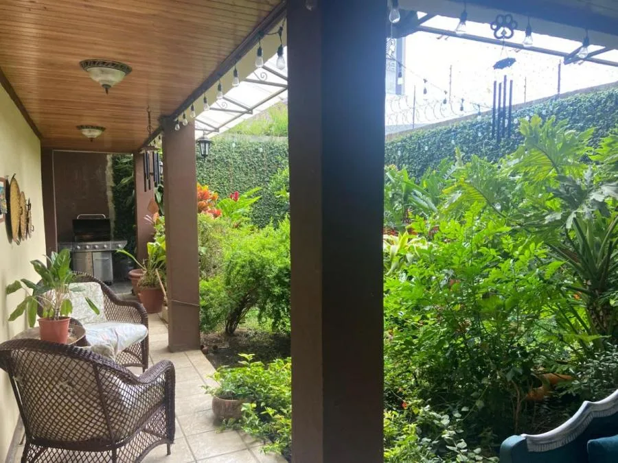 Venta de casa con cuatro habitaciones en Guayabos, Curridabat $460.00 #CE002 - Venta en Curridabat, photo 11