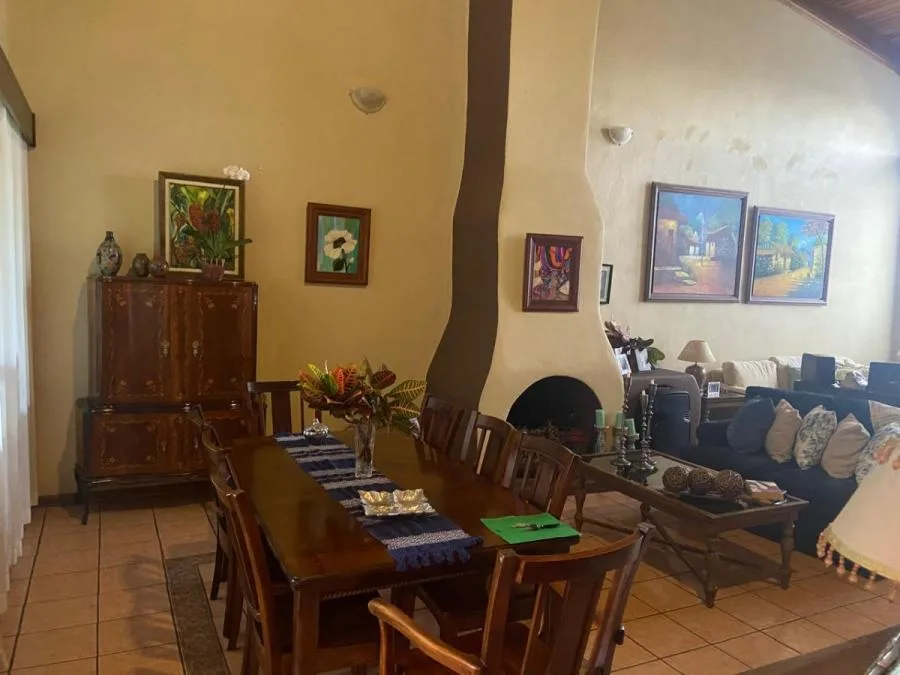 Venta de casa con cuatro habitaciones en Guayabos, Curridabat $460.00 #CE002 - Venta en Curridabat, photo 8