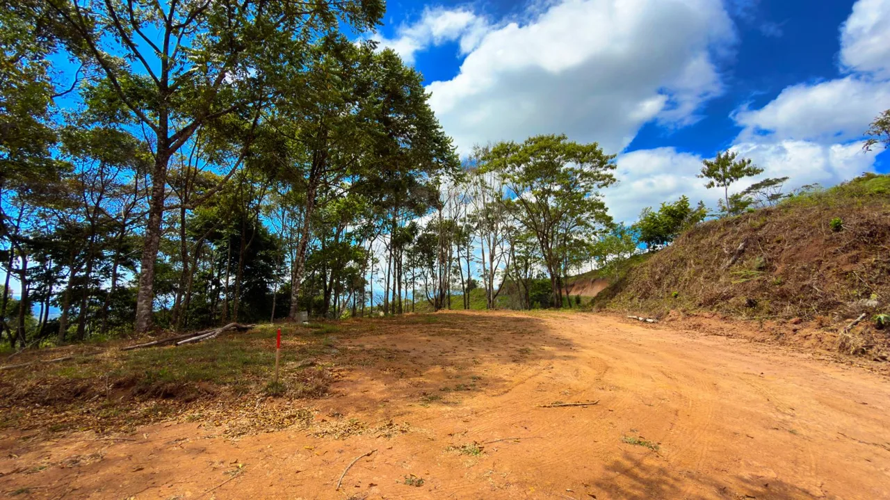 For Sale: Beautiful Mountain 1,300m2 Residential Lot in Quebradas - CR, photo 6