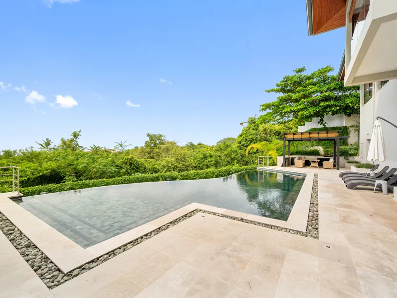 3 Bed Condo For Sale in Tamarindo, photo 7