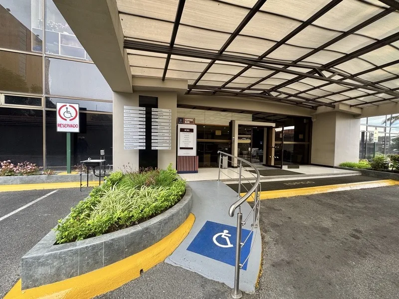 2 Bed Commercial For Sale in La Sabana, photo 11