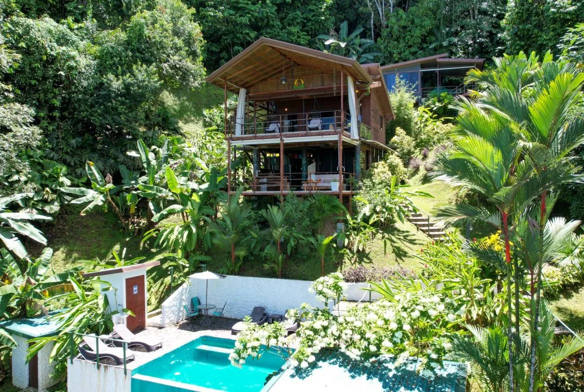 PROPERTY WITH 3  VILLAS IN PERLA THE BALLENA – 1.71 ACRES, photo 2
